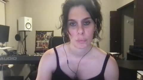 Snapshot of zeldasroom chatting on November 7, 2025, 1:16 am Zelda online show from November 7, 2025, 1:16 am