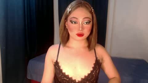 zemi_max online show from June 18, 2026, 4:02 am