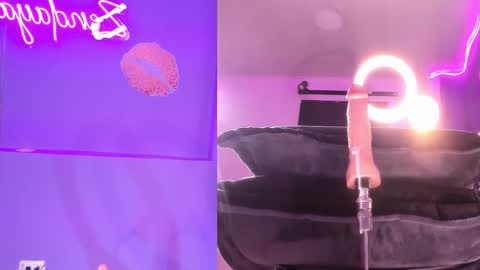 Zendaya online show from February 21, 2026, 8:21 pm