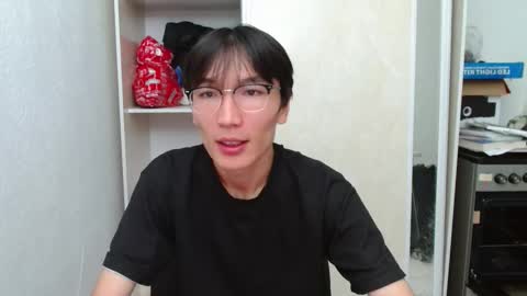 Zen online show from October 21, 2025, 9:59 pm