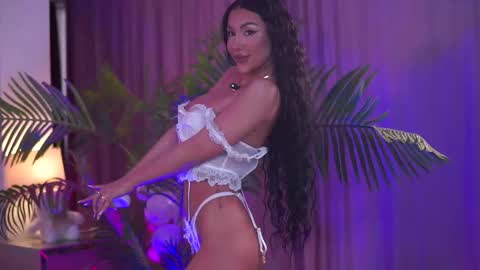 Zenyda online show from January 6, 2026, 1:59 pm