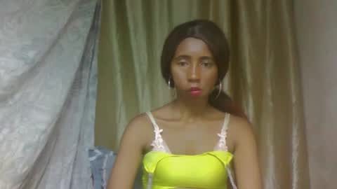 Snapshot of zeolineess chatting on November 6, 2025, 4:19 pm zeolineess online show from November 6, 2025, 4:19 pm