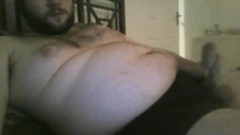 zero0zero123 online show from November 19, 2025, 6:52 pm