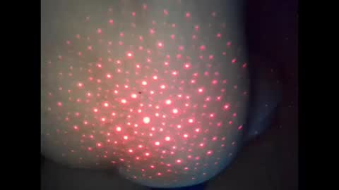 Snapshot of zeroandhero chatting on October 12, 2025, 2:16 pm zero online show from October 12, 2025, 2:16 pm