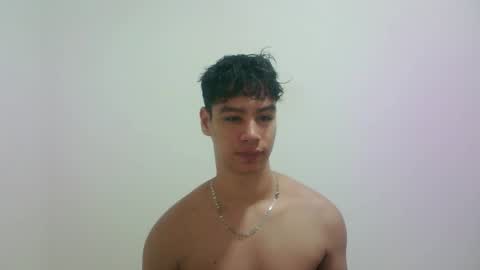 zeus_183 online show from October 9, 2025, 11:14 pm