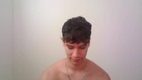 zeus_183 online show from October 23, 2025, 1:54 pm