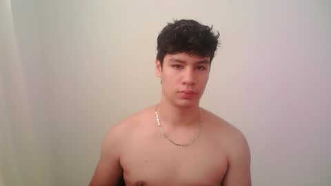 zeus_183 online show from January 9, 2026, 2:09 pm