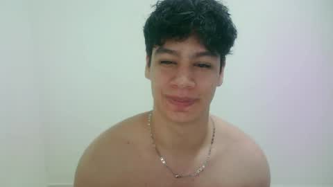 zeus_183 online show from May 10, 2026, 5:23 am