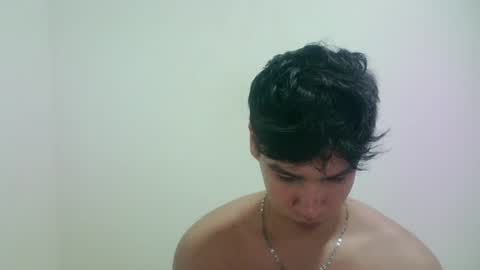 zeus_183 online show from June 21, 2026, 12:35 am
