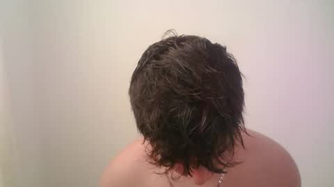 zeus_183 online show from June 24, 2026, 9:14 pm