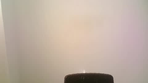 zeus_183 online show from July 10, 2026, 8:11 pm