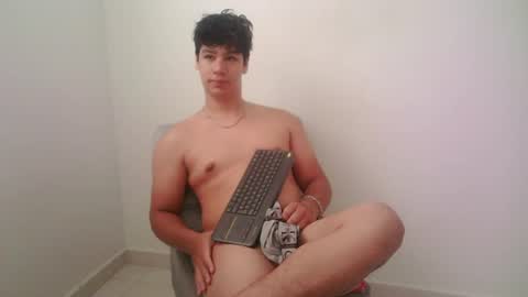 zeus_183 online show from July 21, 2026, 12:18 pm