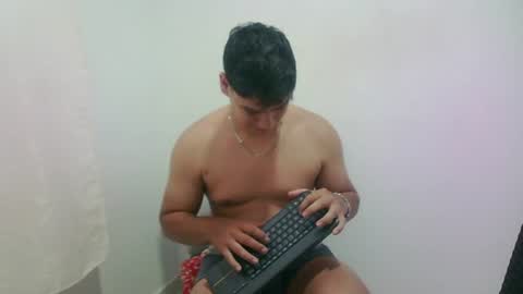 zeus_183 online show from July 25, 2026, 11:19 am