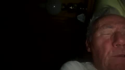 Snapshot of zevioo77 chatting on January 6, 2025, 6:14 am zevioo77 online show from January 6, 2025, 6:14 am