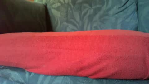 zevioo77 online show from October 3, 2025, 7:27 am