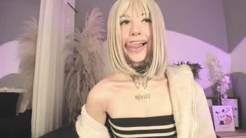 zhally_dee online show from May 21, 2026, 11:39 am