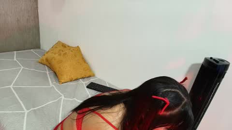 Snapshot of zhamira_21 chatting on January 26, 2025, 4:20 am ZHAMIRA ANDRES online show from January 26, 2025, 4:20 am