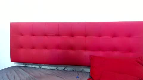 Snapshot of zhamira_21 chatting on February 15, 2025, 10:42 pm ZHAMIRA ANDRES online show from February 15, 2025, 10:42 pm