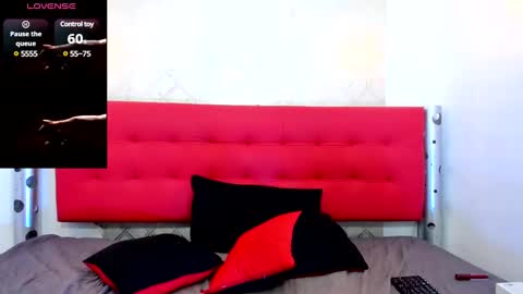 Snapshot of zhamira_21 chatting on March 12, 2025, 12:10 am ZHAMIRA ANDRES online show from March 12, 2025, 12:10 am