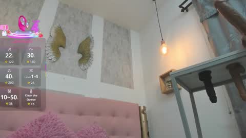 Snapshot of zhamira_21 chatting on September 24, 2025, 10:35 pm ZHAMIRA ANDRES online show from September 24, 2025, 10:35 pm