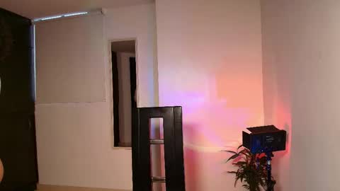 Snapshot of zhara_11 chatting on May 9, 2026, 11:04 am Zhara online show from May 9, 2026, 11:04 am