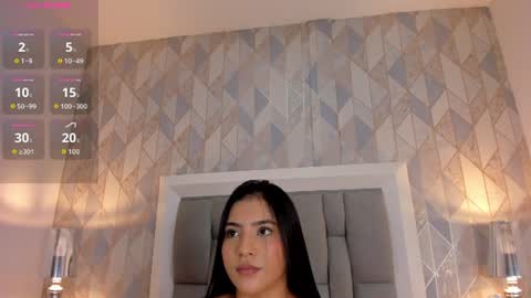 zharia_lux25 online show from July 26, 2026, 11:28 am