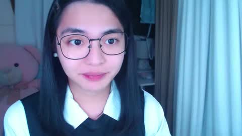 im your lovely zhaviabigcock here online show from February 10, 2025, 2:48 pm