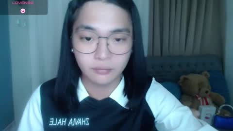 im your lovely zhaviabigcock here online show from July 14, 2026, 12:46 am