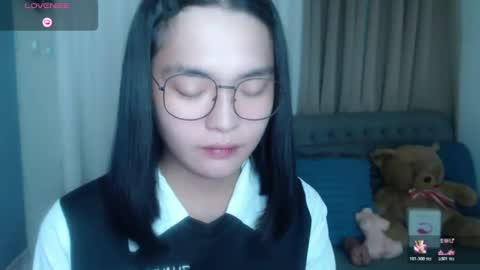 im your lovely zhaviabigcock here online show from July 17, 2026, 1:34 am