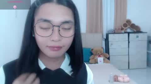 im your lovely zhaviabigcock here online show from August 3, 2026, 3:05 pm