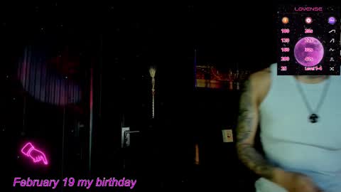 zhoestrong online show from February 18, 2025, 11:44 am