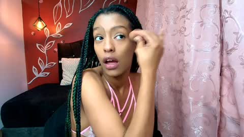 Zia Green online show from December 20, 2024, 12:05 pm