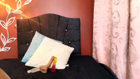 Zia Green online show from December 20, 2024, 11:16 pm