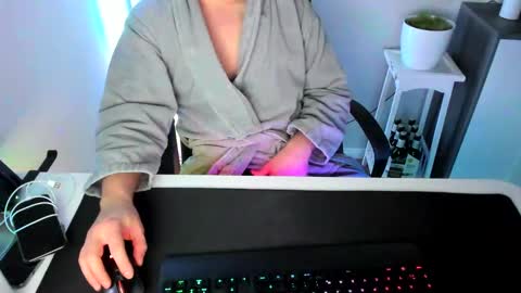 Snapshot of ziemlichflutschig chatting on December 3, 2024, 3:09 am ziemlichflutschig online show from December 3, 2024, 3:09 am