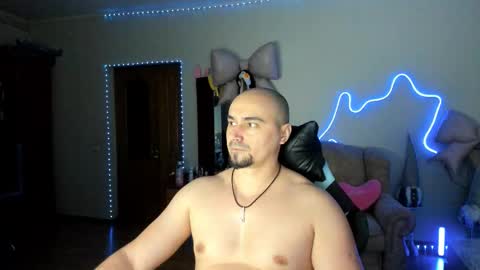 Ziesh online show from February 17, 2026, 8:59 pm