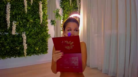 Snapshot of zinasquirts chatting on October 18, 2025, 6:08 pm Galli online show from October 18, 2025, 6:08 pm