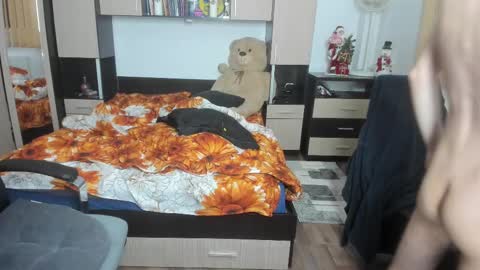 Snapshot of zincky chatting on February 26, 2025, 4:35 pm zincky online show from February 26, 2025, 4:35 pm