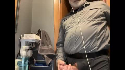 Snapshot of zinger283069 chatting on November 3, 2025, 6:31 pm zinger283069 online show from November 3, 2025, 6:31 pm