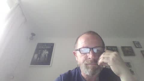 Snapshot of zippi55 chatting on May 11, 2026, 4:59 pm Zippi online show from May 11, 2026, 4:59 pm