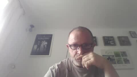 Snapshot of zippi55 chatting on June 7, 2026, 9:35 am Zippi online show from June 7, 2026, 9:35 am