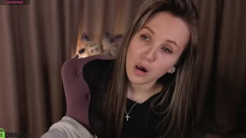 Snapshot of zlata__fox chatting on May 16, 2026, 9:06 am Zlata Mon Tue Thu Fri Sun Sa GMT 3 0000pm - 0600pm online show from May 16, 2026, 9:06 am