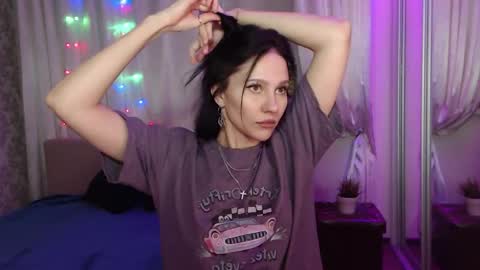 Zlata online show from November 24, 2025, 1:00 pm