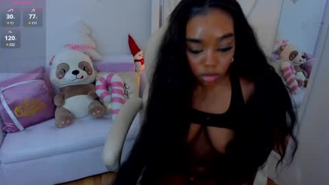 Snapshot of zobe_love chatting on December 26, 2024, 9:58 pm Zobe Love online show from December 26, 2024, 9:58 pm