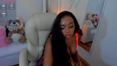 Snapshot of zobe_love chatting on February 7, 2025, 11:03 pm Zobe Love online show from February 7, 2025, 11:03 pm