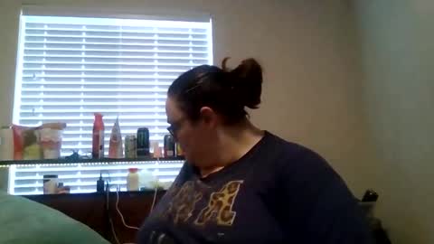 zodiacfan online show from October 29, 2025, 4:42 pm