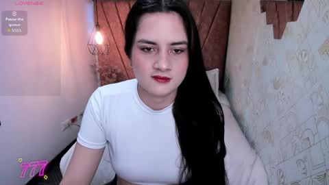 Snapshot of zoe__taylor__ chatting on May 20, 2026, 11:27 am ZOE TAYLOR online show from May 20, 2026, 11:27 am