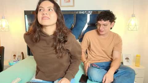 Zoe and dylan  online show from February 7, 2026, 12:31 pm