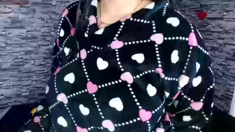 Zoe Bronw online show from September 9, 2025, 2:49 pm