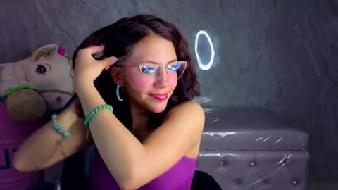 Snapshot of zoe_ch_ chatting on June 27, 2026, 3:11 am zoe_ch_ online show from June 27, 2026, 3:11 am