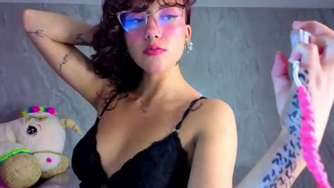 Snapshot of zoe_ch_ chatting on July 3, 2026, 3:02 am zoe_ch_ online show from July 3, 2026, 3:02 am